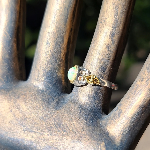 Opal ring Sterling  & gold sz6.25 NEW STUNNING item - Picture 6 of 6